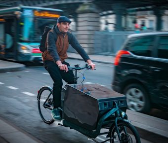 Livraison : des tarifs en hausse, des alternatives participatives…